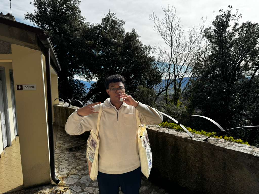 Rieti Brushing Teeth